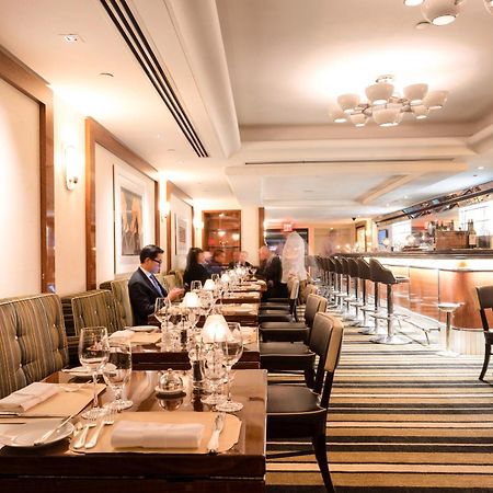 The Pierre, A Taj Hotel, New York Bagian luar foto The interior of the restaurant